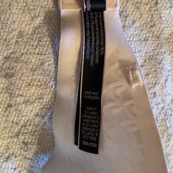 VS Strapless Bra - Picture 3 of 3